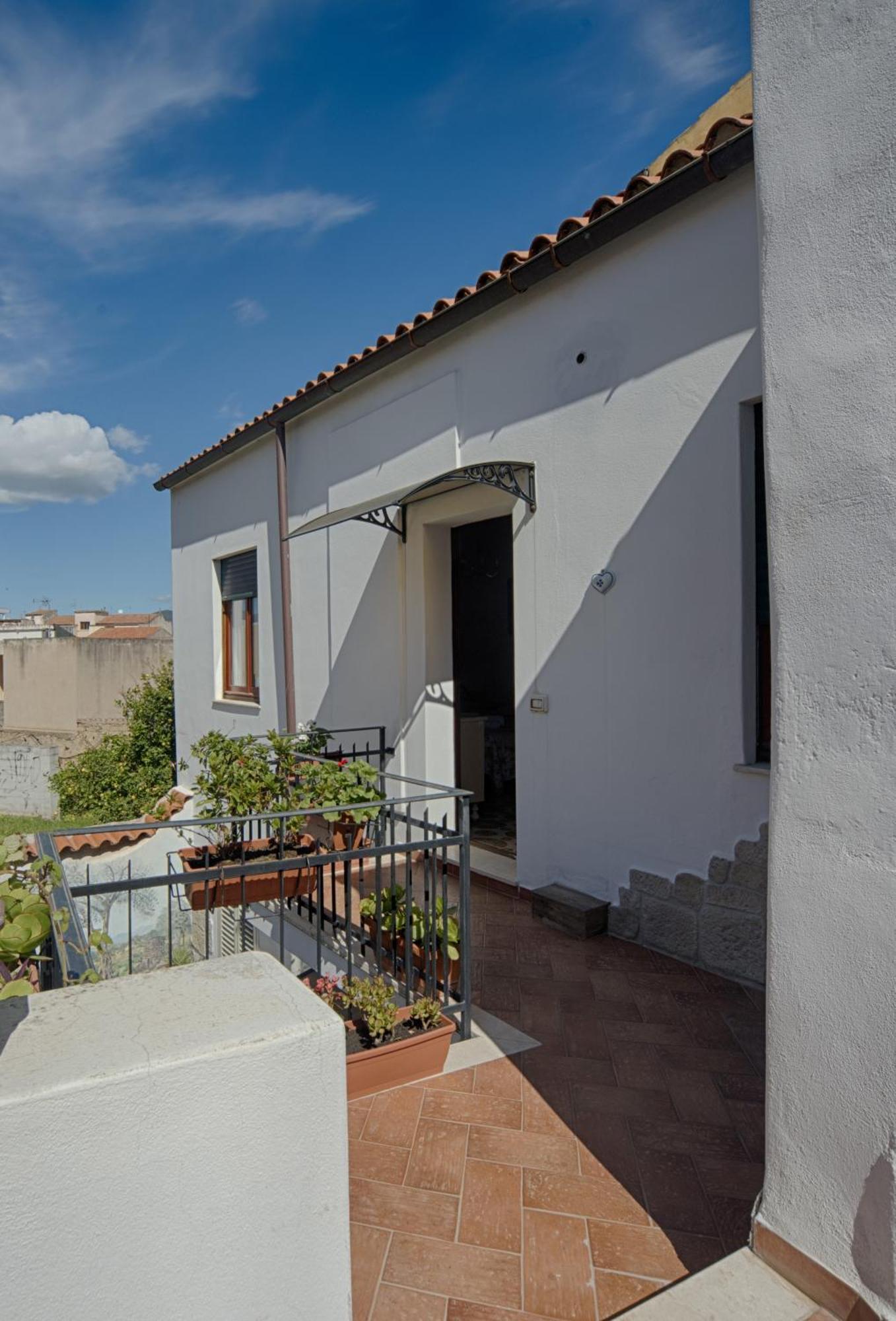 B&B Antica Dimora Olbia Ngoại thất bức ảnh
